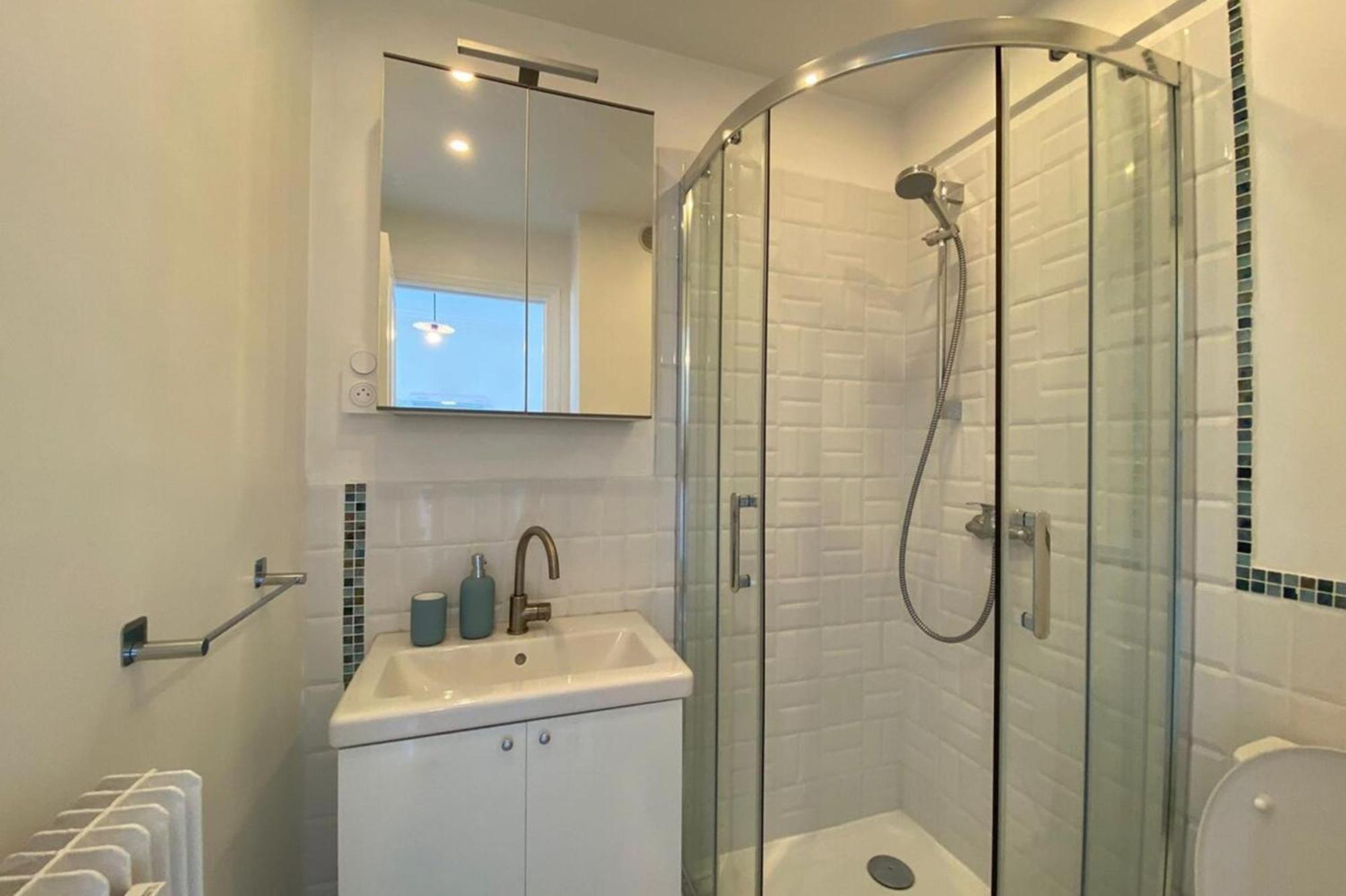 06At1 - Cosy Seaside Studio In An Ideal Location Antibes Exterior photo