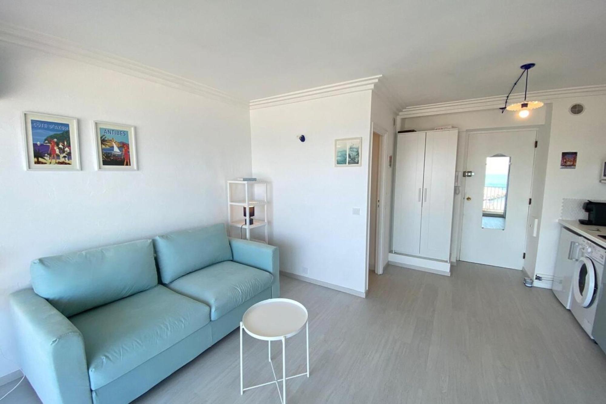 06At1 - Cosy Seaside Studio In An Ideal Location Antibes Exterior photo